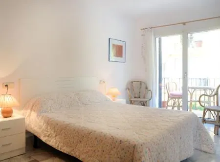 Pere Pascuet 1b Apartament